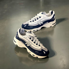 Carica l'immagine nel visualizzatore di Gallery, New Balance 1000