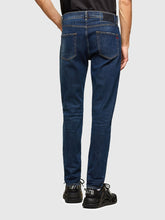 Carica l'immagine nel visualizzatore di Gallery, Diesel Jeans D. Strukt