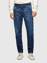 Carica l'immagine nel visualizzatore di Gallery, Diesel D Fining