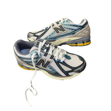 Carica l&#39;immagine nel visualizzatore di Gallery, New Balance 1906
