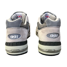 Carica l&#39;immagine nel visualizzatore di Gallery, New Balance 991
