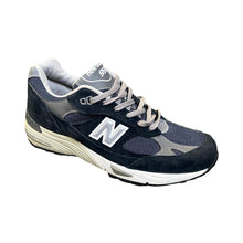 Carica l&#39;immagine nel visualizzatore di Gallery, New Balance 991
