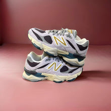 Carica l&#39;immagine nel visualizzatore di Gallery, New Balance 9060
