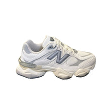 Carica l&#39;immagine nel visualizzatore di Gallery, New Balance 9060
