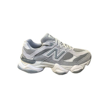 Carica l&#39;immagine nel visualizzatore di Gallery, New Balance 9060
