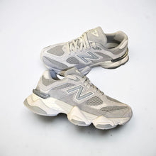 Carica l&#39;immagine nel visualizzatore di Gallery, New Balance 9060
