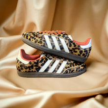 Carica l&#39;immagine nel visualizzatore di Gallery, Adidas samba og animalier
