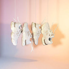 Carica l'immagine nel visualizzatore di Gallery, New Balance 9060
