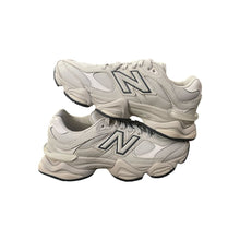 Carica l'immagine nel visualizzatore di Gallery, New Balance 9060

