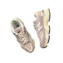 Carica l'immagine nel visualizzatore di Gallery, New Balance 9060
