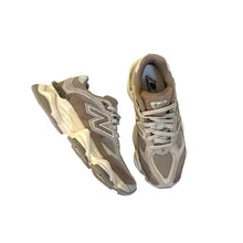 Carica l'immagine nel visualizzatore di Gallery, New Balance 9060
