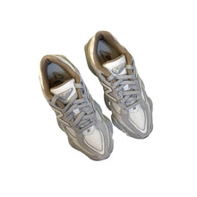 Carica l'immagine nel visualizzatore di Gallery, New Balance 9060
