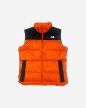 Carica l&#39;immagine nel visualizzatore di Gallery, The North Face smanicato diab dwn
