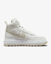 Carica l&#39;immagine nel visualizzatore di Gallery, Nike Air Force 1 Boot
