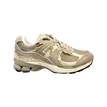 Carica l&#39;immagine nel visualizzatore di Gallery, New Balance 2002r
